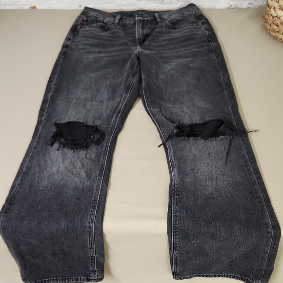 American Eagle Outfitters 90s Bootcut   Relaxed  Jeans Size 8 Black Wash - Picture 1 of 8